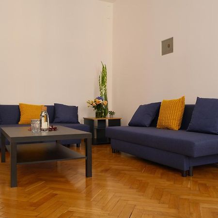 Apartamenty Nic Krakow Luaran gambar